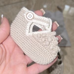Zara T-Strap Crochet Baby Booties in Cream